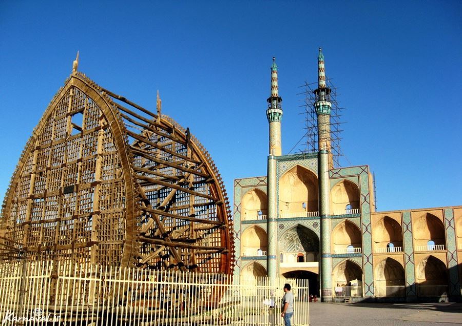 میدان تاریخی امیرچخماق یزد، روی فعال ترین گسل شهر یزد است