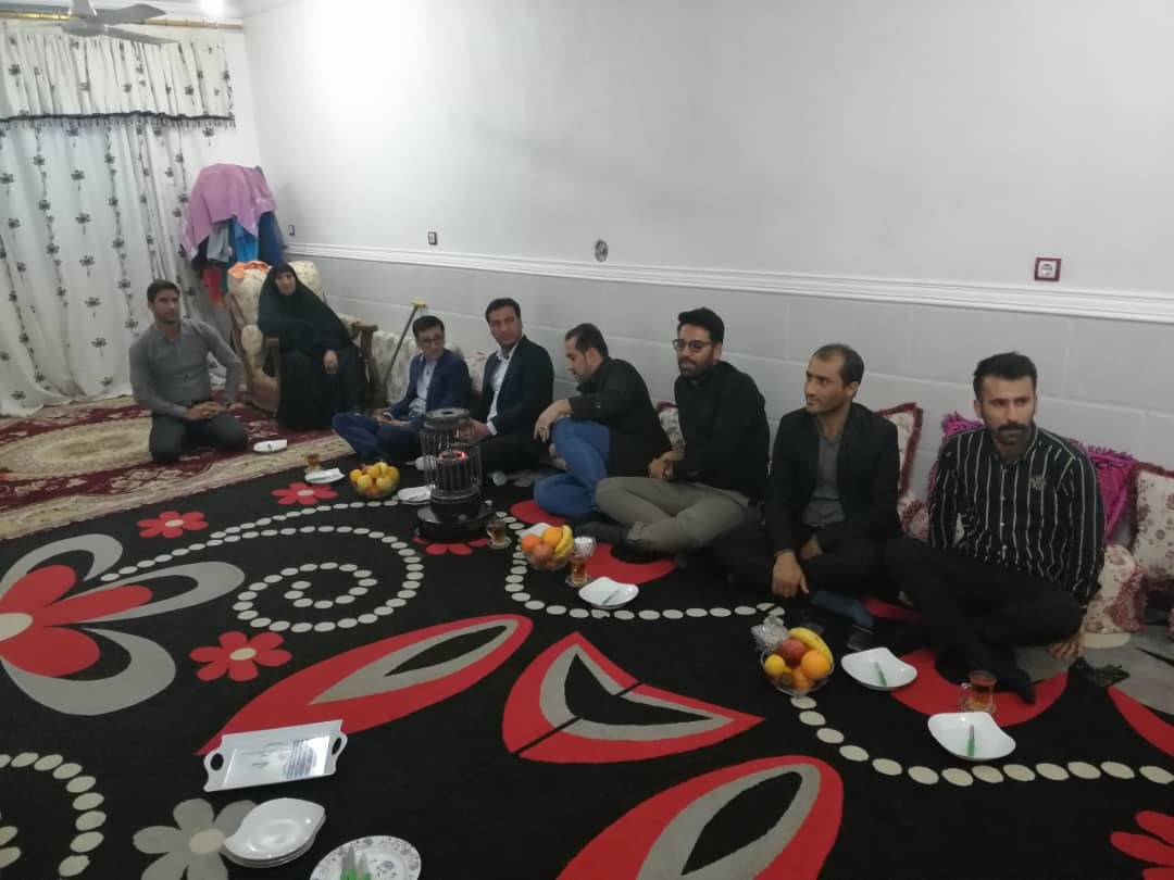 دیدار انجمن جوانان لنده با خانواده شهید عملیات کربلای ۴