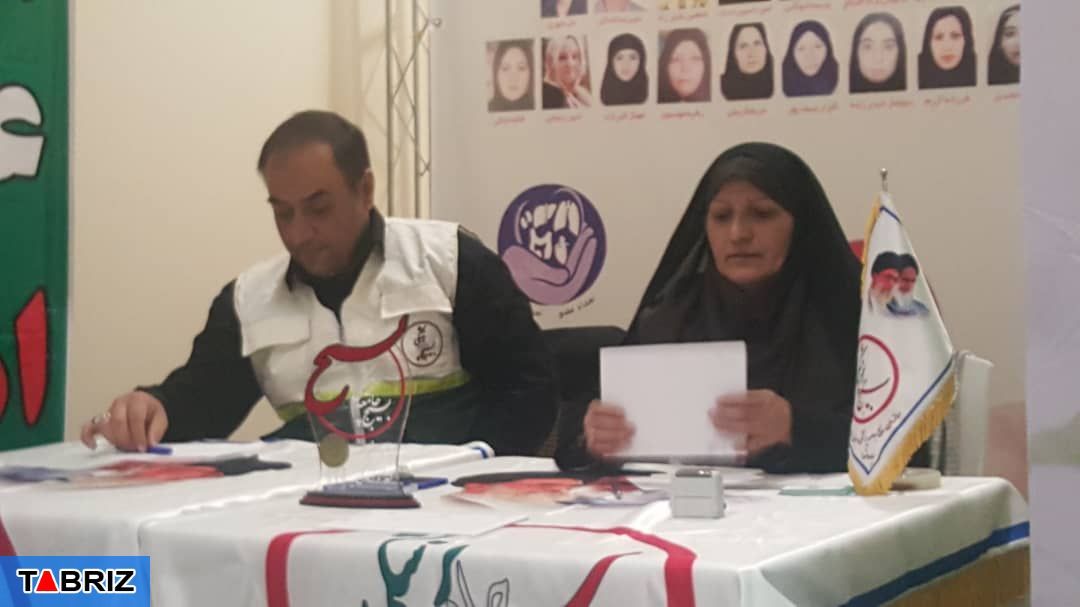 راه‌اندازی غرفه اهدای عضو در هفته دفاع مقدس در تبریز