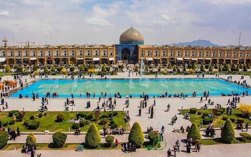 زیارتگاه ها و جاهای دیدنی اصفهان