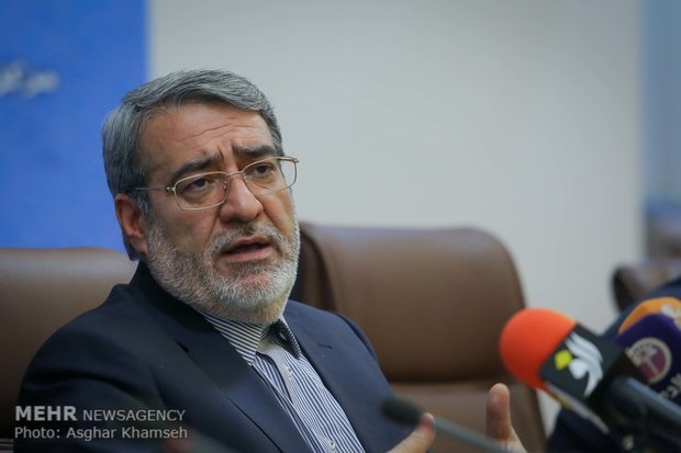 شاهد سیر نزولی قیمت ارز و سکه خواهیم بود شاهد سیر نزولی قیمت ارز و سکه خواهیم بود