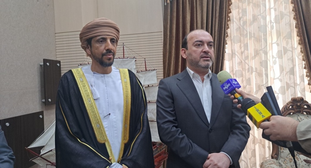 سرمایه گذاری سرمایه گذاران عمانی در استان هرمزگان تسهیل میشود
