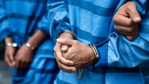 دستگیری یک اغتشاشگر با کلت کمری در خرم‌آباد