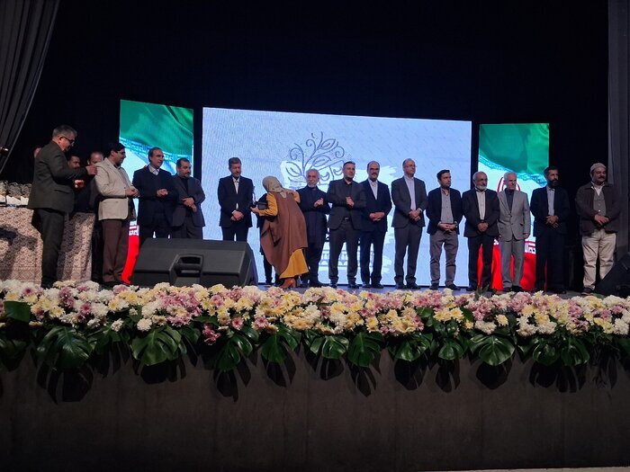 «فروشکست» و «آن روی سگش» نمایندگان اصفهان در جشنواره بینالمللی تئاتر فجر «فروشکست» و «آن روی سگش» نمایندگان اصفهان در جشنواره بینالمللی تئاتر فجر