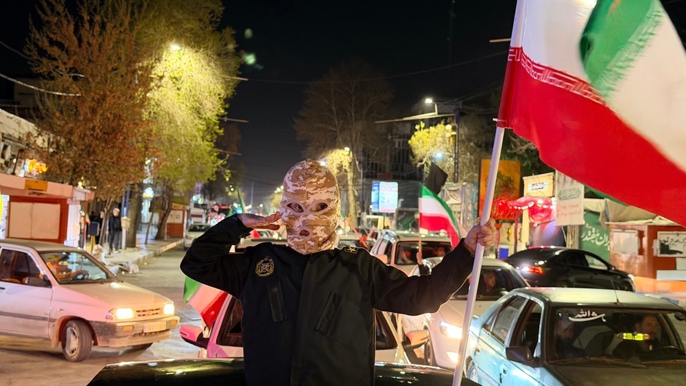 حضور دهه نودیهای ارومیه در حمایت از ایران و انقلاب اسلامی +عکس حضور دهه نودیهای ارومیه در حمایت از ایران و انقلاب اسلامی +عکس
